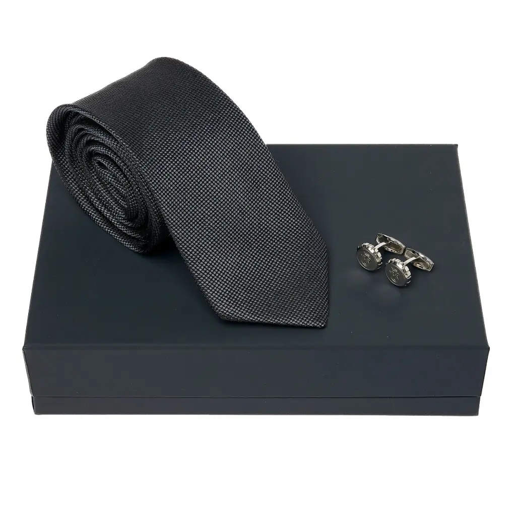 Coffret Festina (cravatte + boutons de manchette )